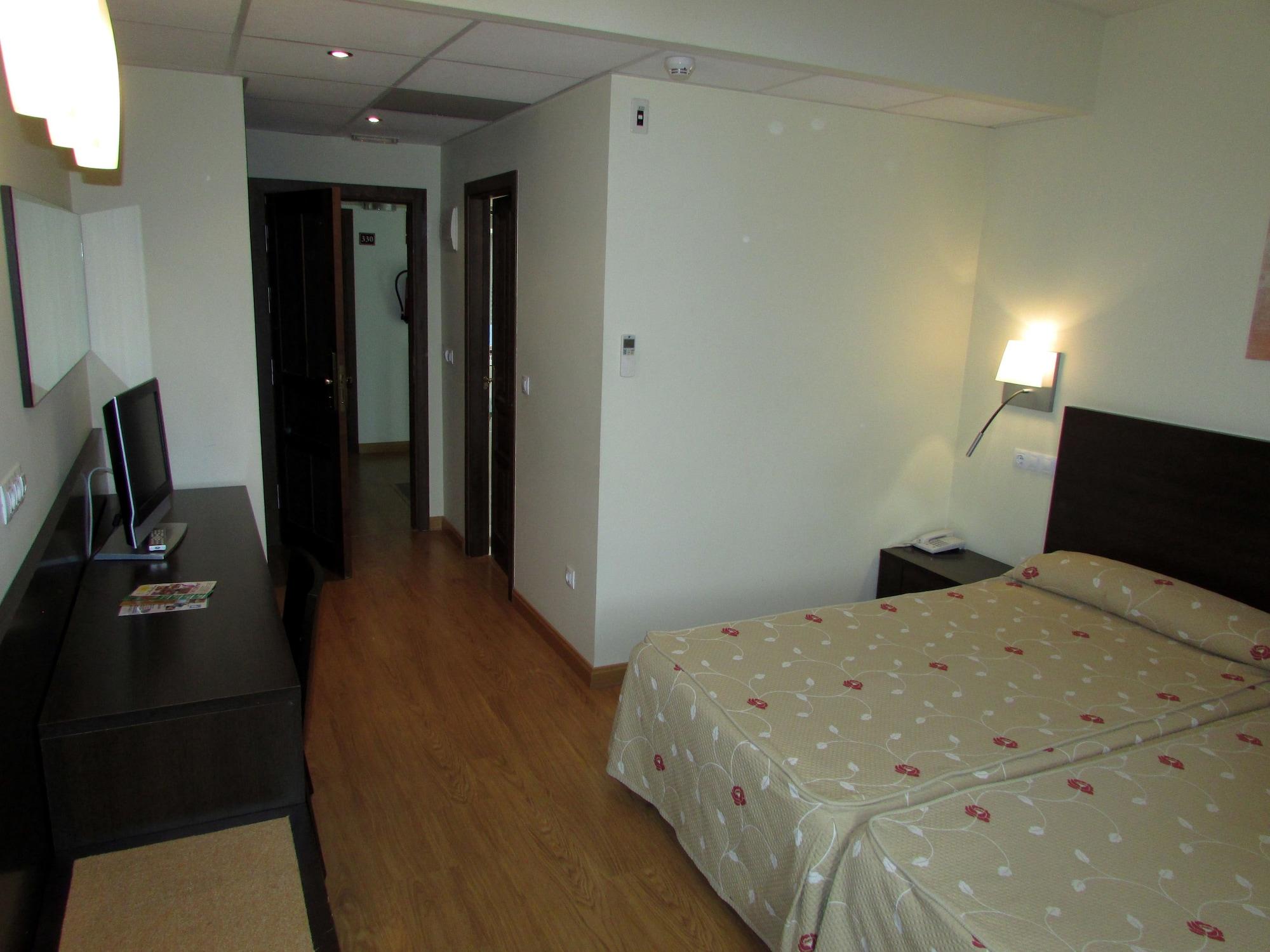Hotel Tudanca-Aranda II Fuentespina Buitenkant foto