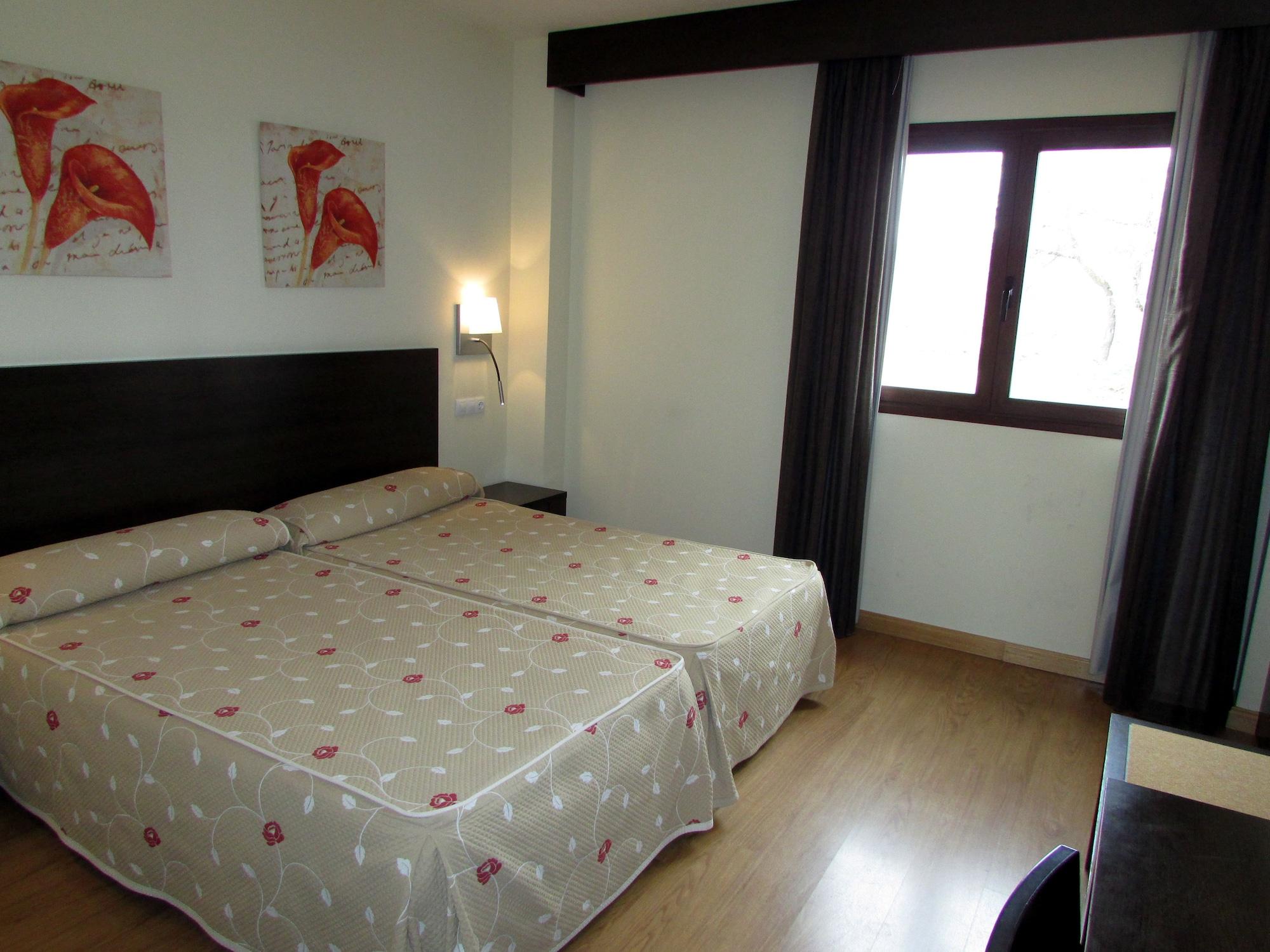 Hotel Tudanca-Aranda II Fuentespina Buitenkant foto