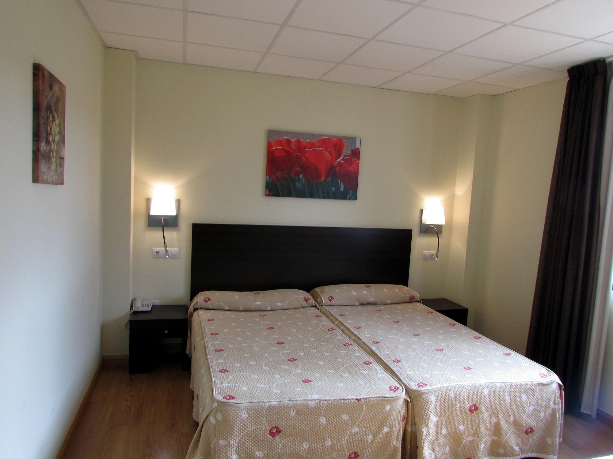 Hotel Tudanca-Aranda II Fuentespina Buitenkant foto