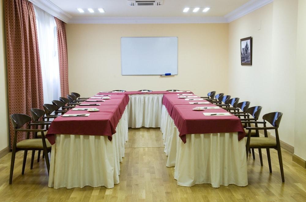 Hotel Tudanca-Aranda II Fuentespina Buitenkant foto